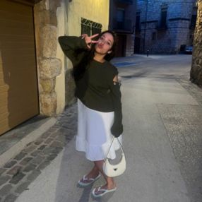 Anna, Niñera o canguro en Barberà del Vallès