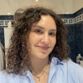Leire, Niñera o canguro en Usurbil