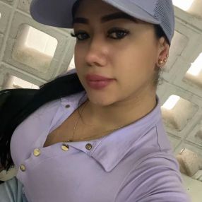 Leydi Viviana, Niñera o canguro en Las Gabias
