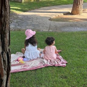 Jess, Family in Elche