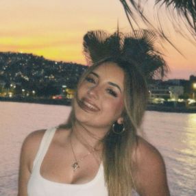 Cayetana, Niñera o canguro en Sevilla la Nueva