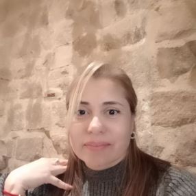 Yafanid, Babysitter in el Prat de Llobregat