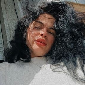 Laritza, Babysitter in Verín