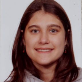 Joana, Niñera o canguro en Híjar