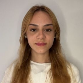 Edurne, Babysitter in Santa Maria de Palautordera