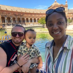 Jamie, Familia en Granada
