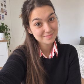 Nerea, Niñera o canguro en Llagostera