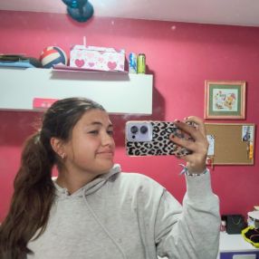 Natalia, Niñera o canguro en A Laracha
