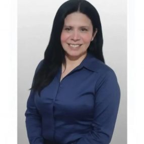 Claudia, Babysitter in Pinoso