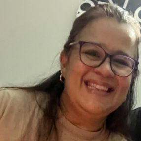 Lorena, Niñera o canguro en Soria