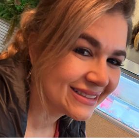 Priscilla Pollyanna, Niñera o canguro en Mairena del Aljarafe