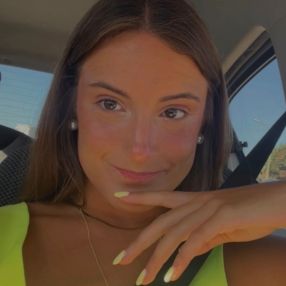 Natalia, Niñera o canguro en Almussafes