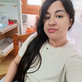 Jennifer, Babysitter in Alberic