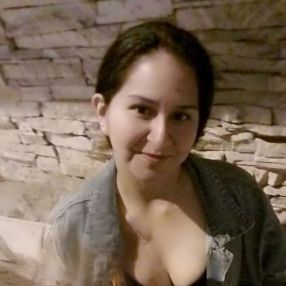 Veronica, Niñera o canguro en El Parador de las Hortichuelas