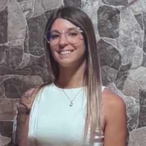 Kamila, Babysitter in Carral