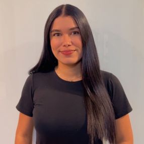 Laura, Niñera o canguro en Huércal-Overa