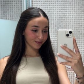 Vanessa, Niñera o canguro en Martos