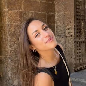 Romina, Niñera o canguro en Paterna