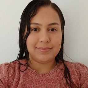 Annie paola, Niñera o canguro en Soria