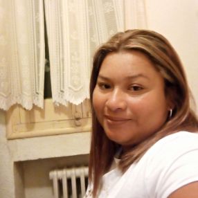 Elizabeth, Babysitter in Miraflores de la Sierra