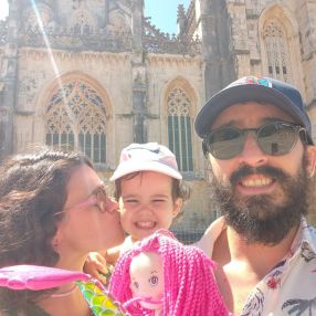 Melodie, Familia en Gijón