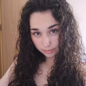 Daniela, Niñera o canguro en Villaviciosa