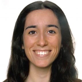 Lucía, Niñera o canguro en Berango