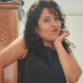 Diana, Niñera o canguro en La Vega
