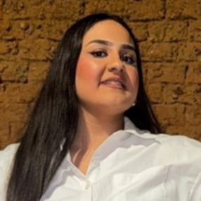 Yanira, Niñera o canguro en Calatorao