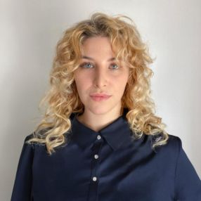 Romina, Niñera o canguro en Llucmajor