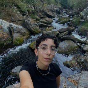 Andrea , Babysitter in Lalín