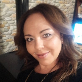 Sandra, Babysitter in Berja