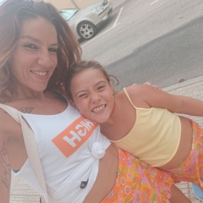 Noelia, Niñera o canguro en la Nucia