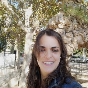 Joana, Niñera o canguro en El Vendrell
