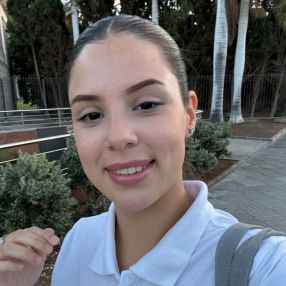 Sheyla, Babysitter in Vecindario