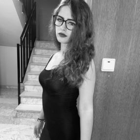Nelia, Babysitter in Ondara