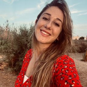 Eva, Babysitter in Paiporta