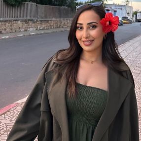 Samia, Babysitter in Castelló de la Plana