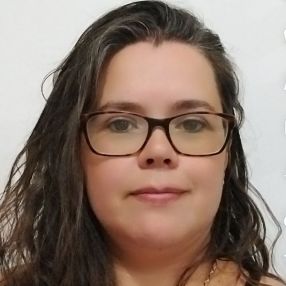 Rocio, Niñera o canguro en Palomares del Río