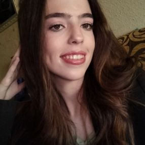 Leyre, Babysitter in Los Corrales de Buelna