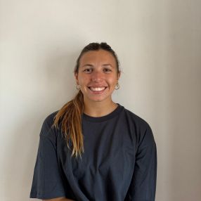 Flor, Babysitter in Alacant