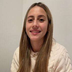 Nuria, Niñera o canguro en Sa Pobla