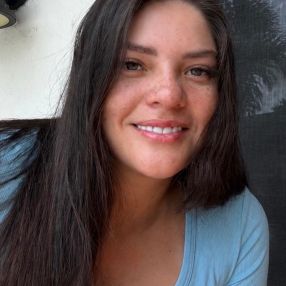Paola Andrea, Niñera o canguro en Alcalá de Henares