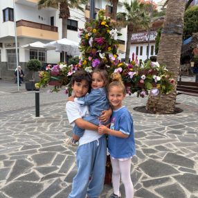Sara, Family in Arafo