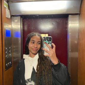 Ariana, Niñera o canguro en Sant Feliu de Codines