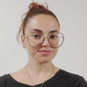 Erin, Niñera o canguro en O Pereiro de Aguiar
