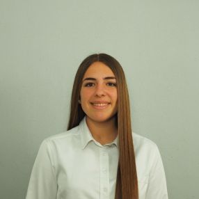 Enola, Babysitter in Punta Umbría