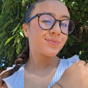 Aisha, Babysitter in La Laguna