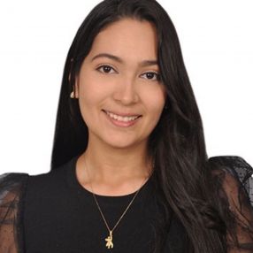 Angie Viviana, Niñera o canguro en La Pobla de Montornès