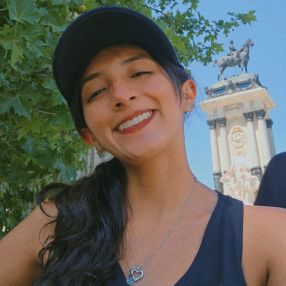 Andrea, Babysitter in Olot
